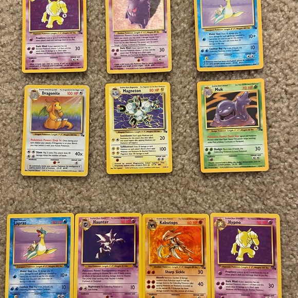 Lot of Authentic Fossil set edition Pokemon cards - Picture 2 of 11